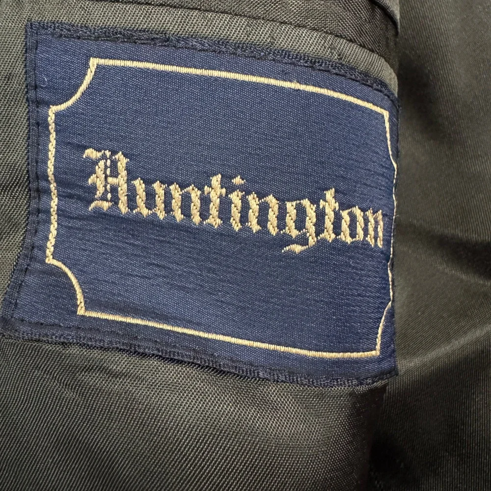 Huntington excellent clean